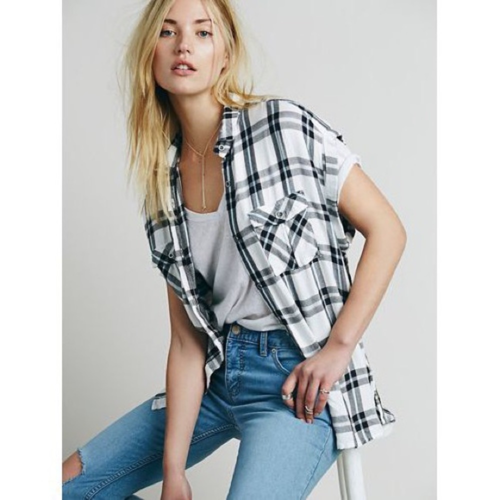 Rails for Free People Cap Sleeve Plaid Buttondown - Picture 2 of 5